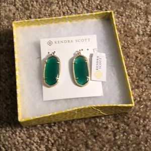 Kendra Scott dangle earrings